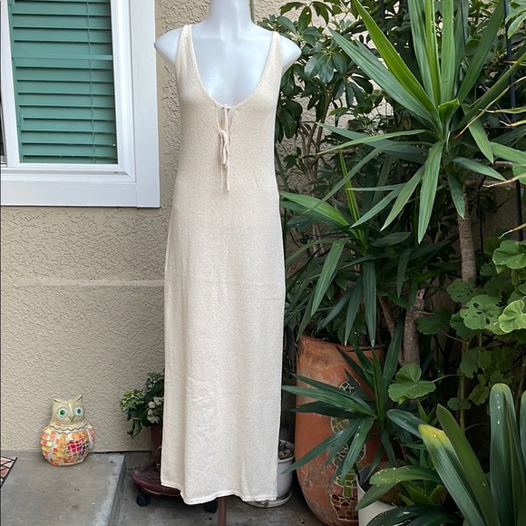 New Cotton On Cream Sleeveless Lightweight Knit Cotton Maxi Dress - Picture 1 of 9